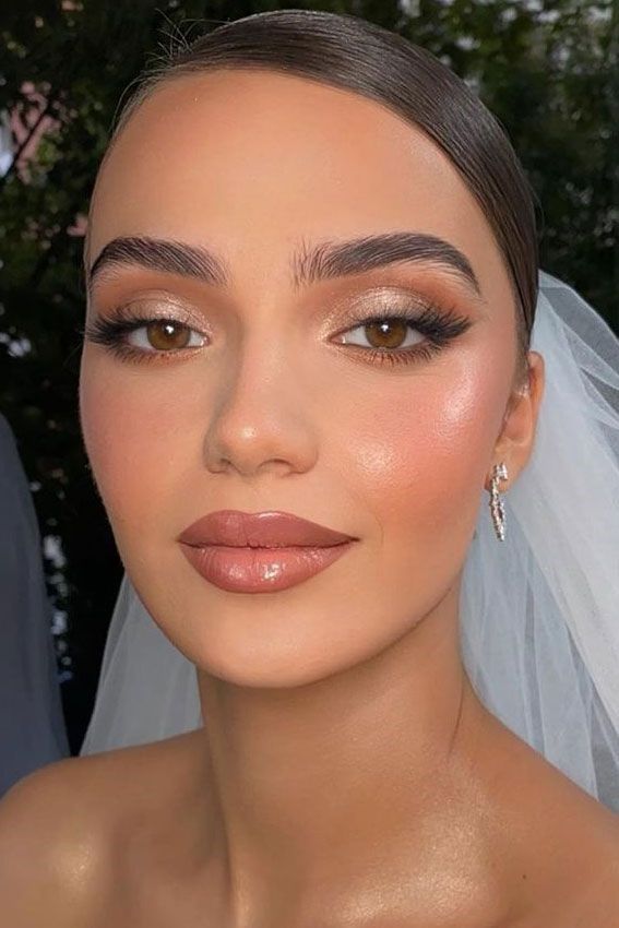 Bridesmaid makeup